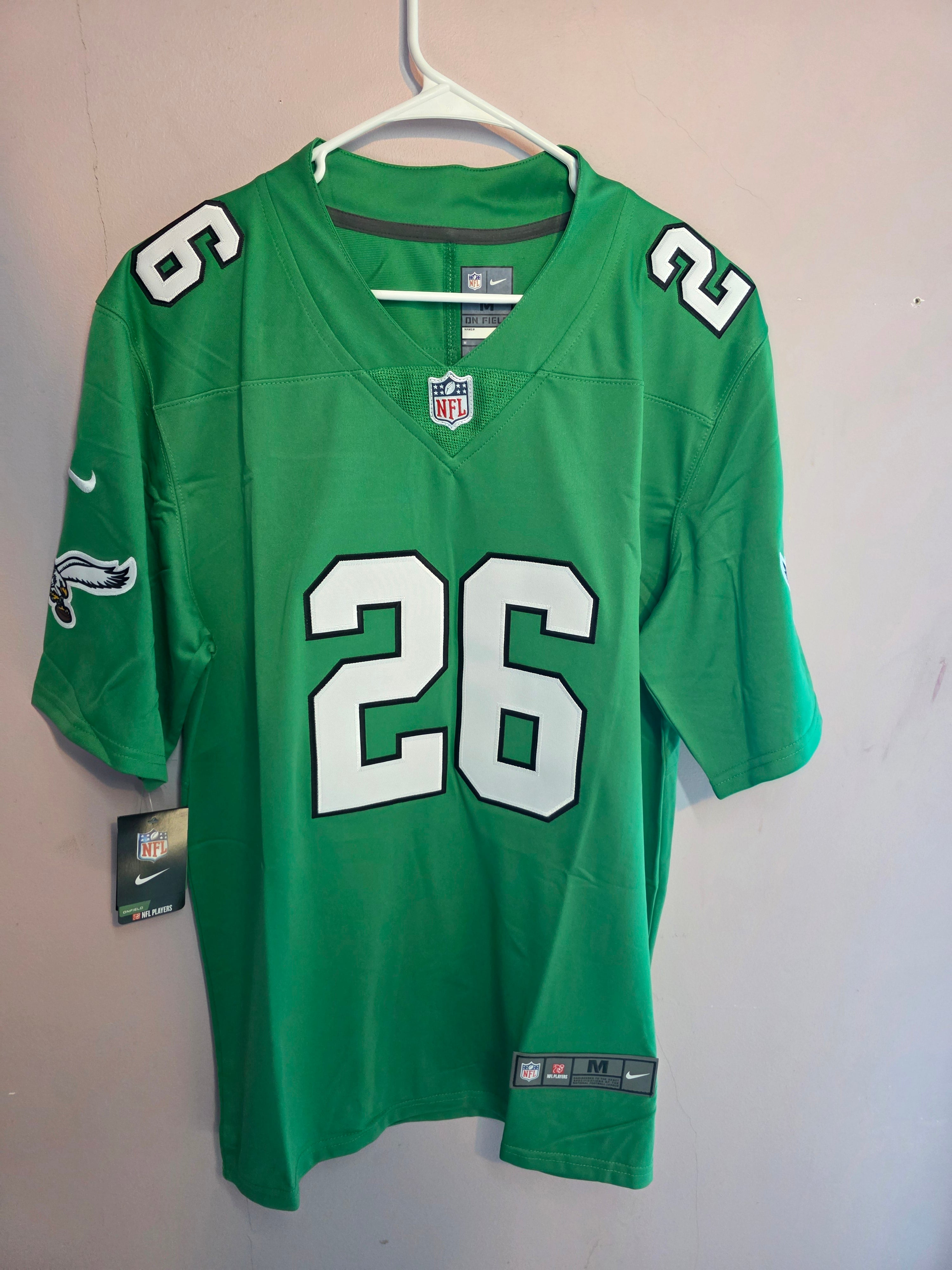Men’s Philadelphia Eagles Saquon Barkley 
Nike Kelly Green Alternate Vapor F.U.S.E Limited Jersey